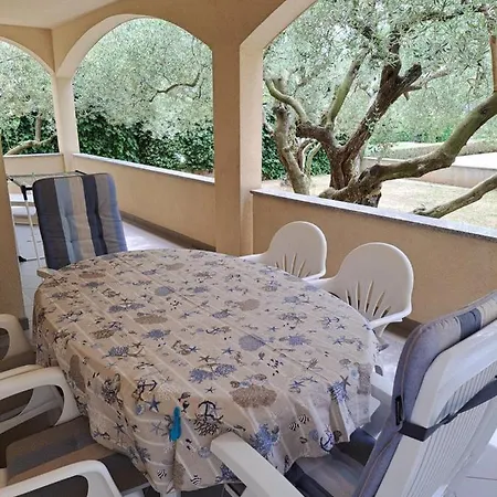 Senija Appartamento Biograd Na Moru