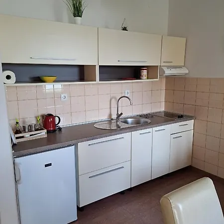 Senija Biograd Na Moru