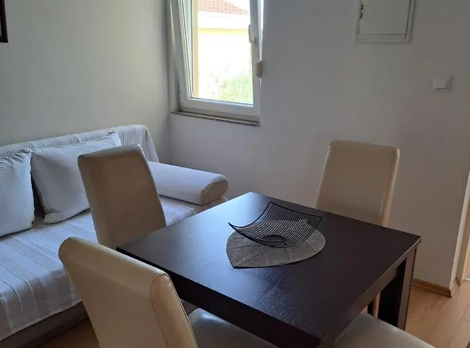 Senija Apartment *